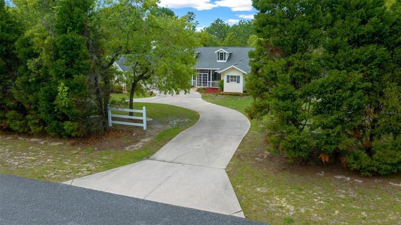Picture of 4444 W Horseshoe Drive, Beverly Hills FL 34465