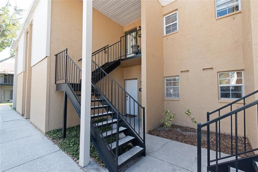 Picture of 3810 N Oak Drive Unit N61, Tampa FL 33611