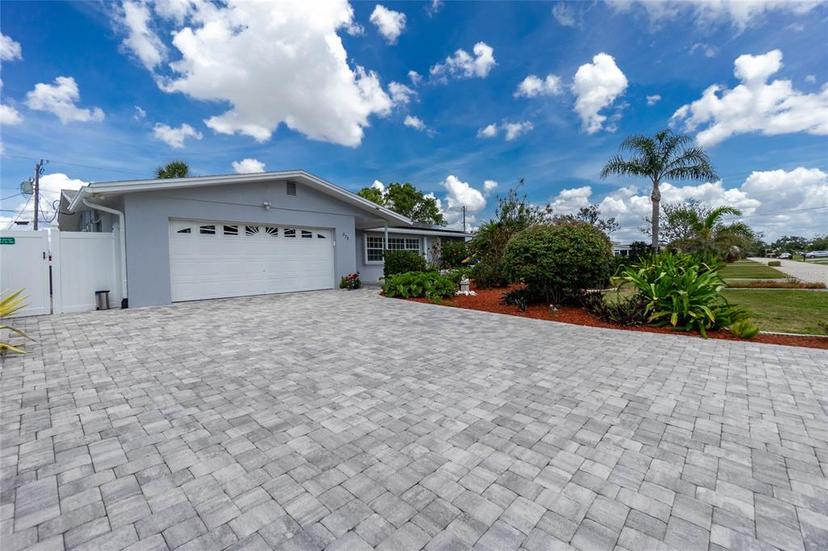 Picture of 379 Peppertree Road, Venice FL 34293