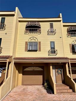 Picture of 1720 Lighthouse Terrace S Unit 8, South Pasadena, FL 33707