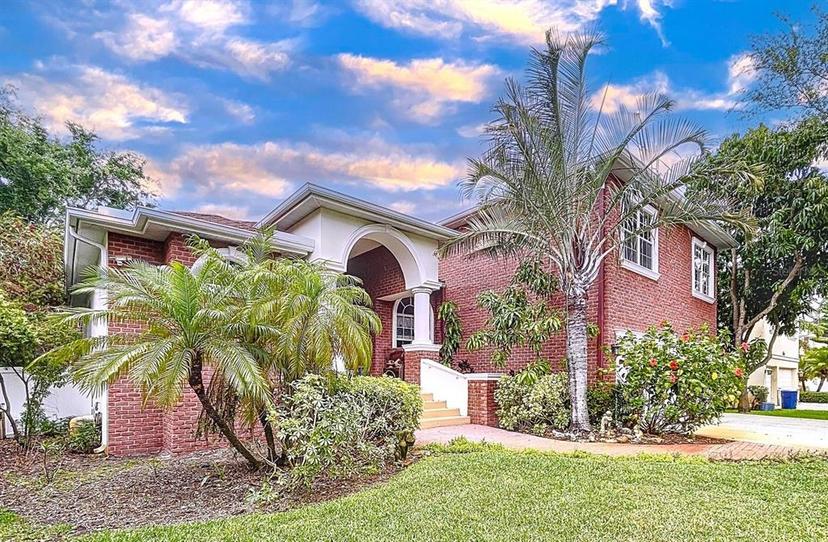 Picture of 1218 Castle Terrace, Tarpon Springs FL 34689