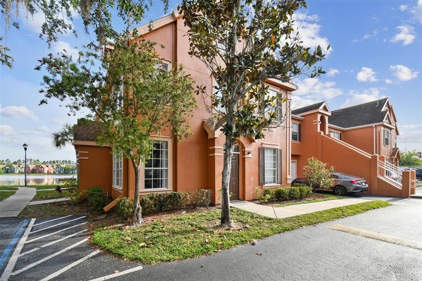 Picture of 9740 Lake Chase Island Way Unit 9740, Tampa FL 33626