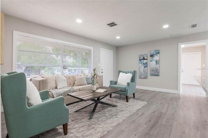 Picture of 2113 Winnetka Court, Orlando FL 32818