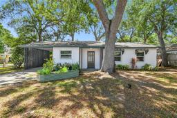 Picture of 3202 W Coachman Avenue, Tampa, FL 33611