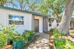 Picture of 3202 W Coachman Avenue, Tampa, FL 33611