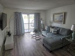 Picture of 3368 Lake Bayshore Drive Unit 217 Building P, Bradenton, FL 34205
