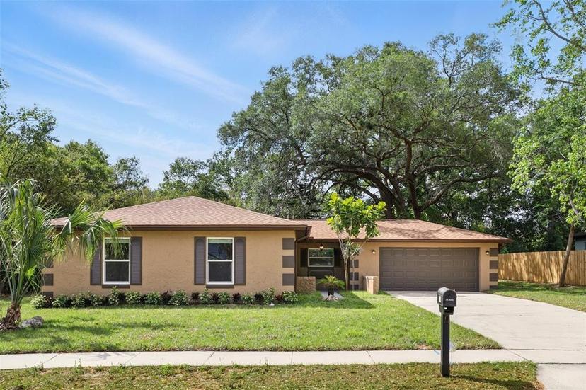Picture of 100 Des Pinar Lane, Longwood FL 32750