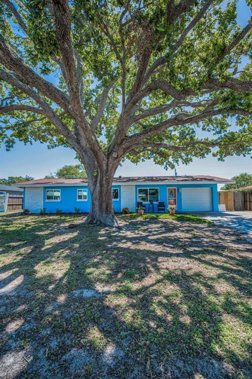 Picture of 13970 Montego Drive, Seminole FL 33776