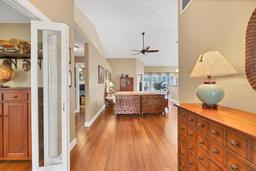 Picture of 3417 Yonge Avenue Unit 64, Sarasota, FL 34235