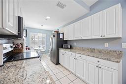 Picture of 6314 Bay Cedar Lane Unit 201, Bradenton, FL 34203
