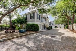 Picture of 971 Wellington Court, Dunedin, FL 34698