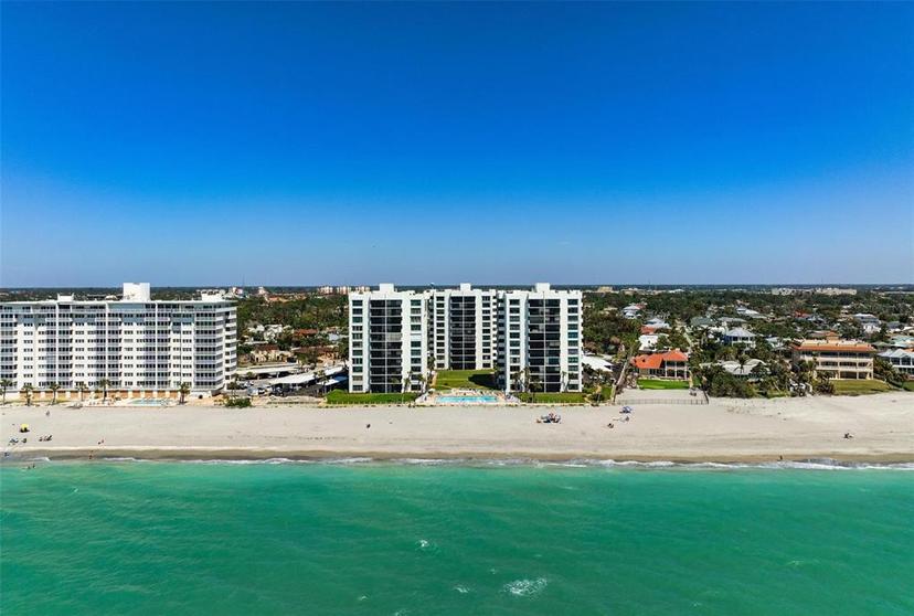 Picture of 627 Alhambra Road Unit 1103, Venice FL 34285