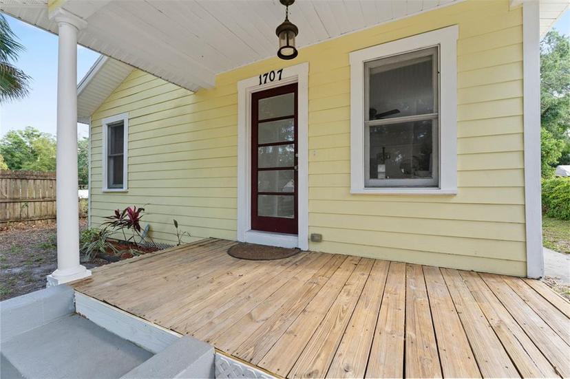 Picture of 1707 E Henry Avenue, Tampa FL 33610