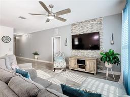 Picture of 1104 Roberta Rd, Lake Wales, FL 33853