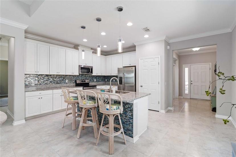 Picture of 11405 Alachua Creek Lane, Riverview FL 33579