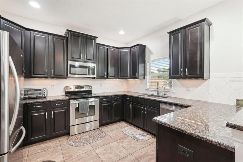 Picture of 12402 Fairlawn Drive, Riverview FL 33579