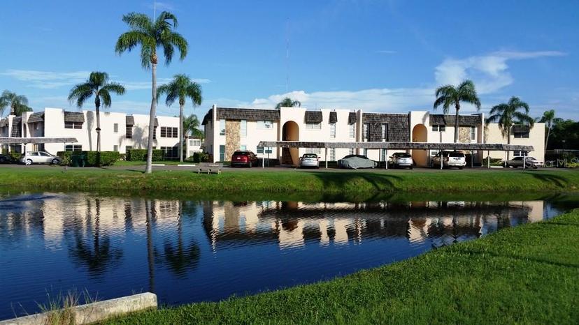 Picture of 117 Fernwood Circle Unit 117, Seminole FL 33777