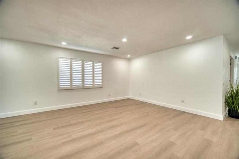Picture of 409 Greenfield Road, Winter Haven FL 33884