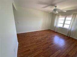 Picture of 5020 Brittany Drive S Unit 212, St Petersburg, FL 33715