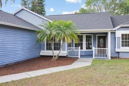 Picture of 4115 Thackery Way, Plant City, FL 33566