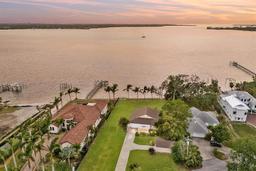 Picture of 811 35Th Avenue Drive W, Palmetto, FL 34221