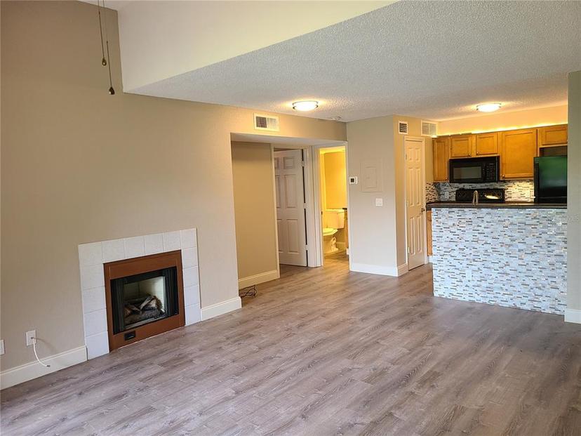 Picture of 420 Forestway Circle Unit 206, Altamonte Springs FL 32701