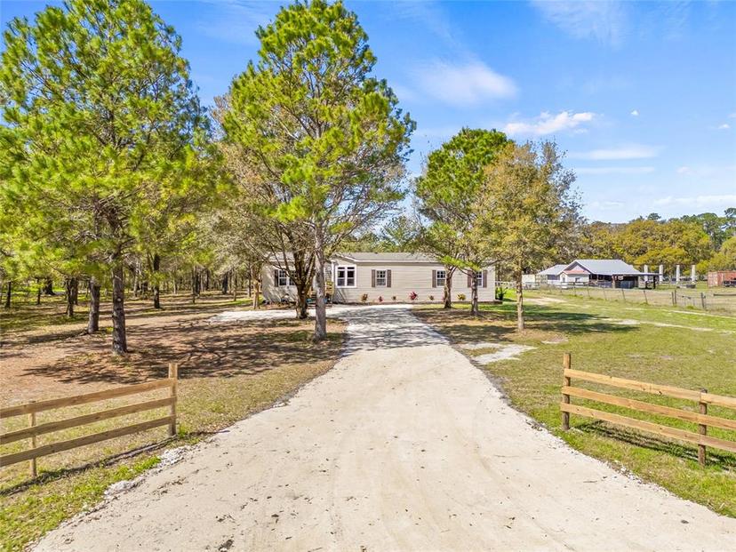 Picture of 22296 Wise Owl Road, Brooksville FL 34602