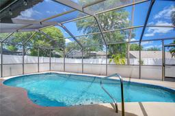 Picture of 3817 Cold Creek Drive, Valrico, FL 33596
