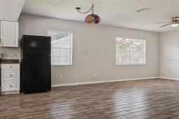 Picture of 14013 Briardale Lane, Tampa, FL 33618