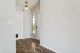 Picture of 14013 Briardale Lane, Tampa, FL 33618