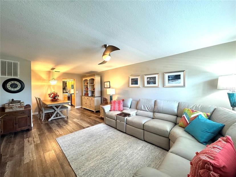 Picture of 6070 80Th Street N Unit 311, St Petersburg FL 33709