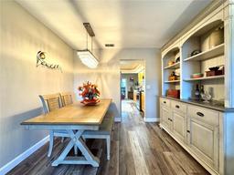 Picture of 6070 80Th Street N Unit 311, St Petersburg, FL 33709