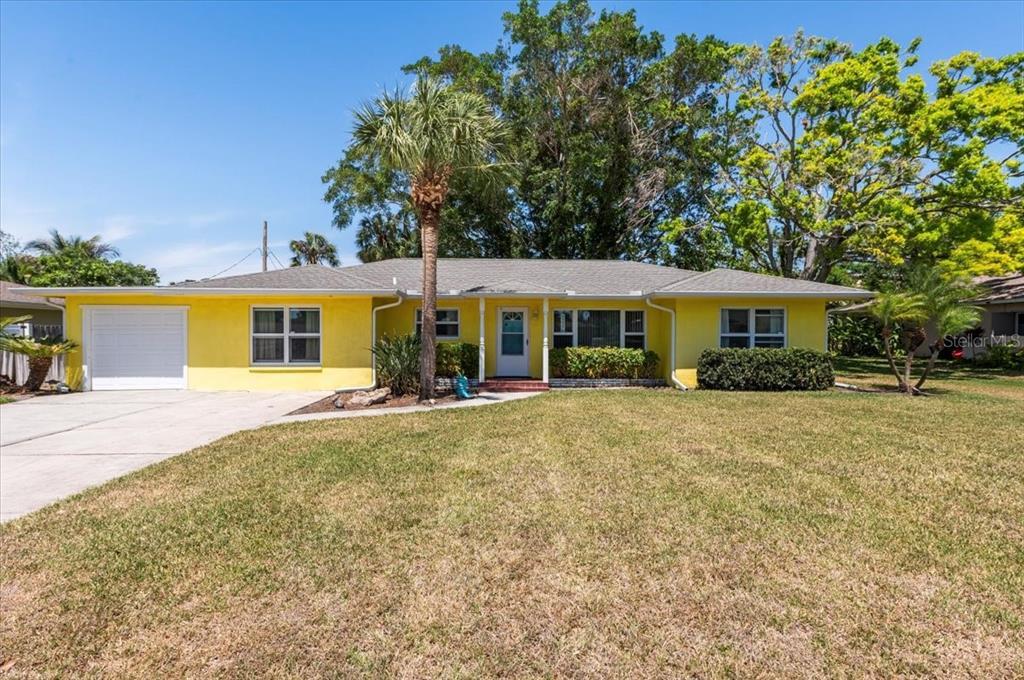 Picture of 337 Somerset Avenue, Sarasota, FL 34243