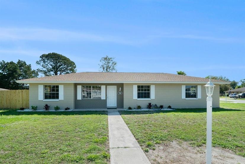 Picture of 9526 Bayside Court, Spring Hill FL 34608
