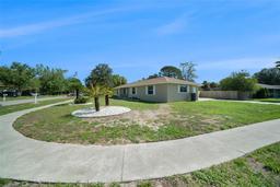 Picture of 9526 Bayside Court, Spring Hill, FL 34608