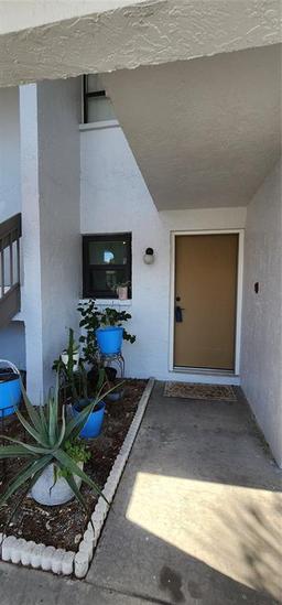 Picture of 1960 Lakewood Club Dr S Unit 2-F, St Petersburg, FL 33712
