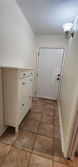 Picture of 1960 Lakewood Club Dr S Unit 2-F, St Petersburg, FL 33712