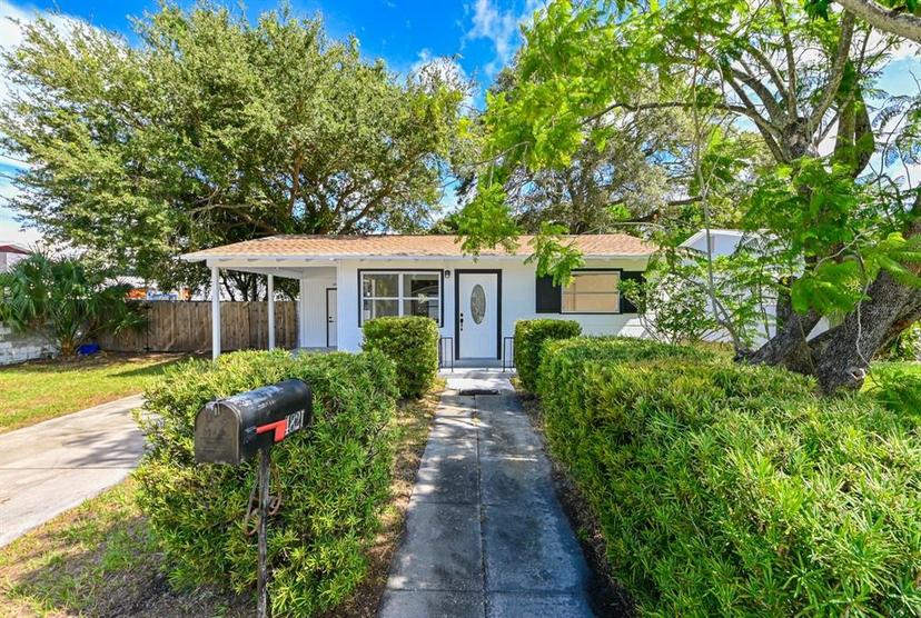 Picture of 4821 23Rd Avenue S, St Petersburg FL 33711