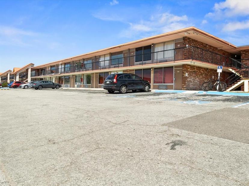Picture of 43420 Highway 27 Unit 445, Davenport FL 33837