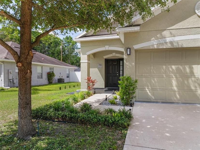 Picture of 116 Hurst Court, Deland FL 32724