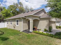 Picture of 116 Hurst Court, Deland, FL 32724