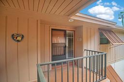 Picture of 190 Hickory Woods Court Unit 12B, Deltona, FL 32725