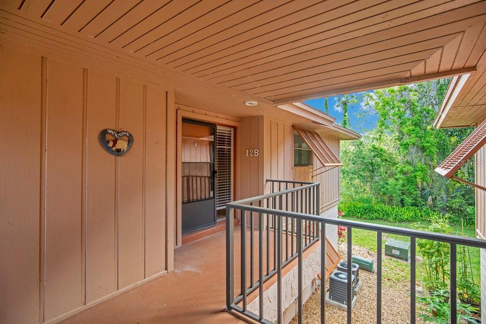 Picture of 190 Hickory Woods Court Unit 12B, Deltona, FL 32725