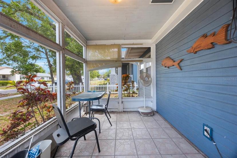 Picture of 940 57Th Avenue N, St Petersburg FL 33703
