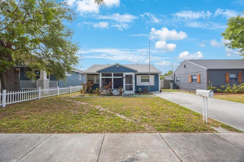 Picture of 940 57Th Avenue N, St Petersburg FL 33703