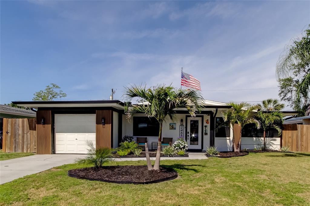 Picture of 2488 Del Rio Way, Dunedin, FL 34698