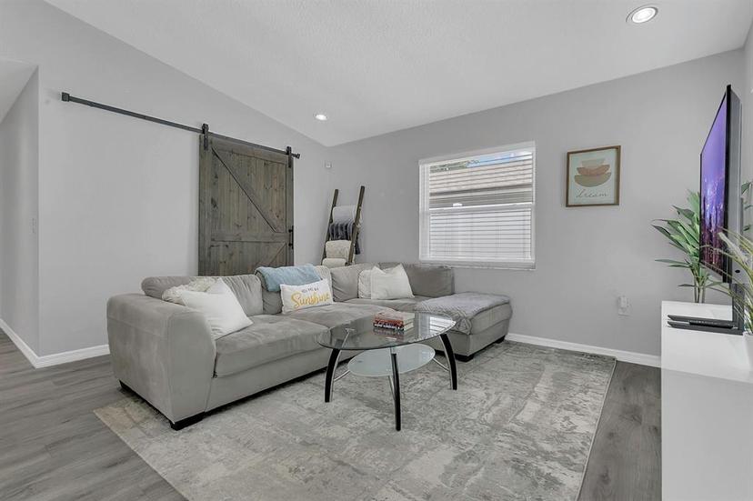 Picture of 5345 Sunrise Boulevard, Orlando FL 32803
