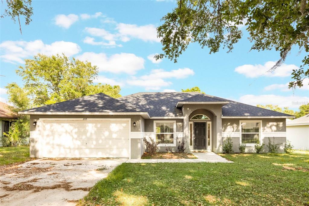 Picture of 205 Lori Court, Umatilla, FL 32784