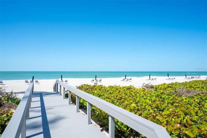 Picture of 5055 Gulf Of Mexico Drive Unit 435, Longboat Key FL 34228
