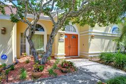 Picture of 14119 Stonegate Drive, Tampa, FL 33624